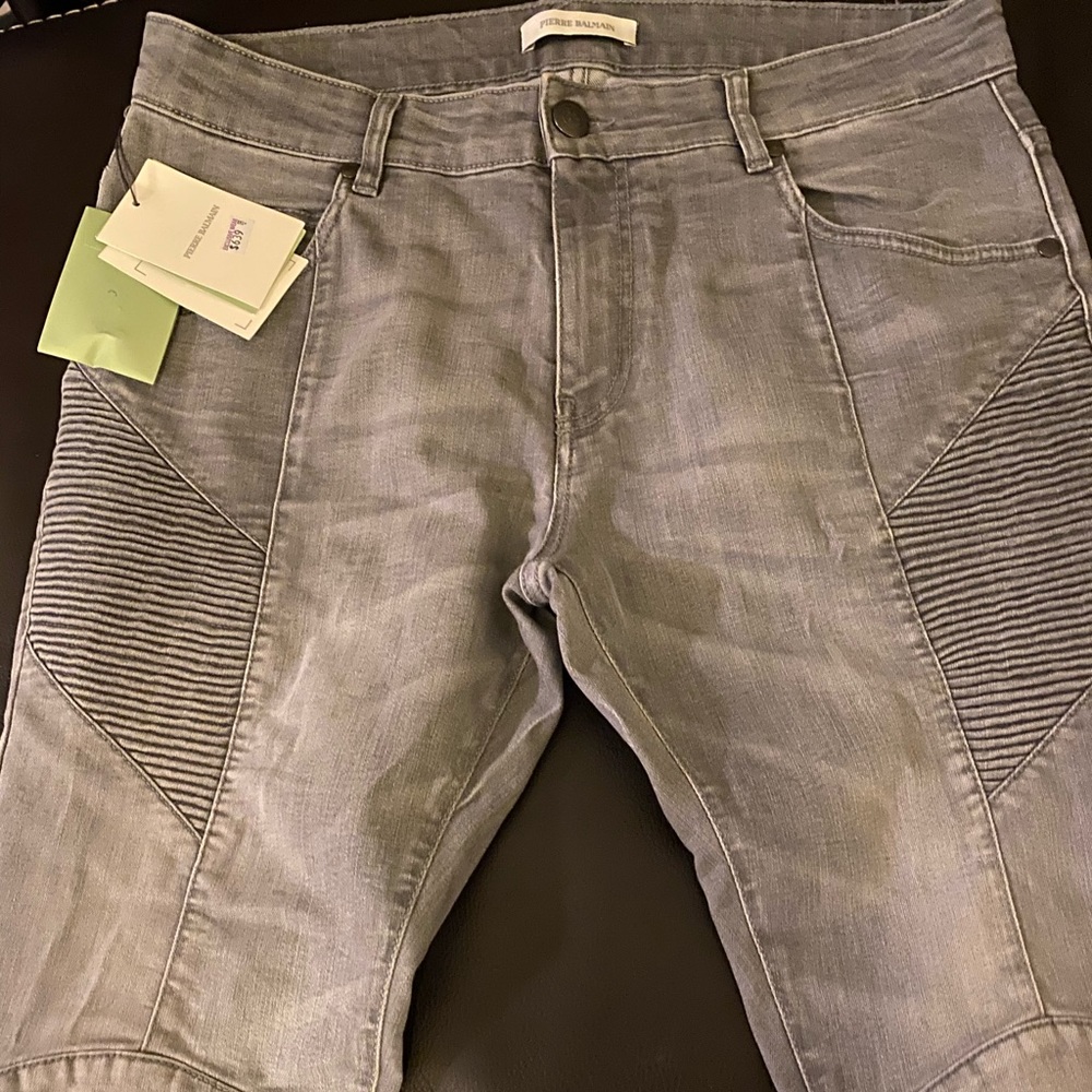Pierre Balmain brand new pants size 34